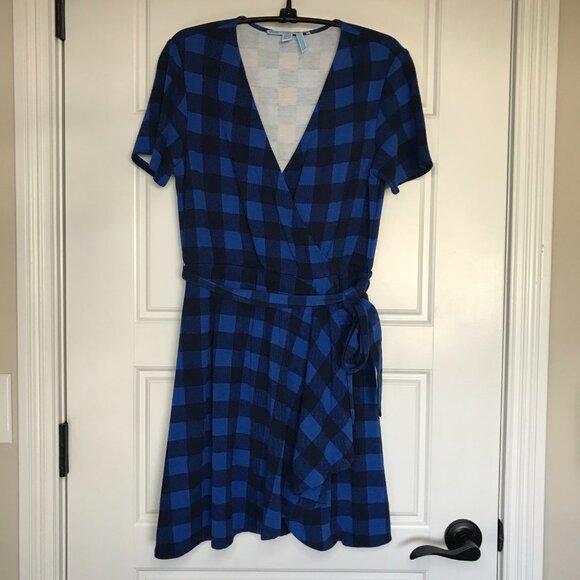 Draper James‎ Faux Wrap Dress Women's Size Small Buffalo Plaid Nassau Navy Rayon - Picture 3 of 11